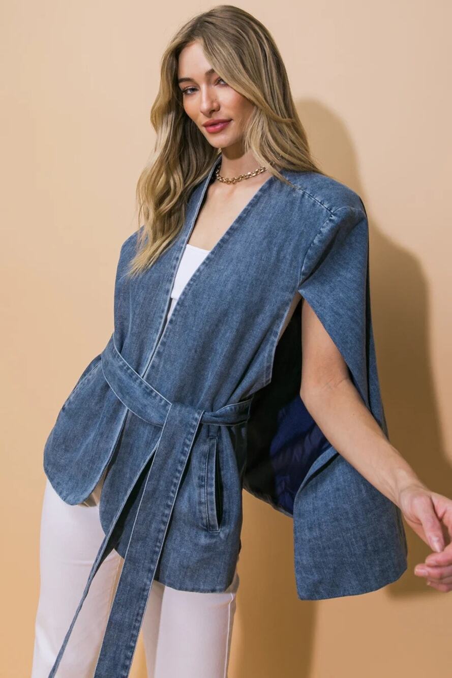 Flying Tomato Women's Denim Blue Capelet Jack Size Small